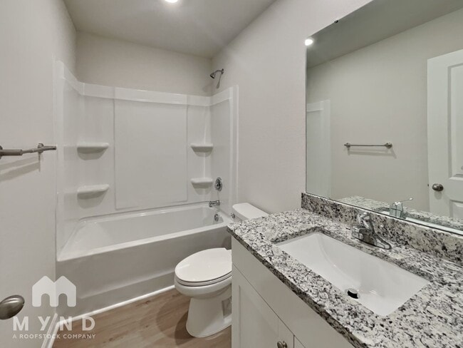 Building Photo - 279 Ivy Bank Dr