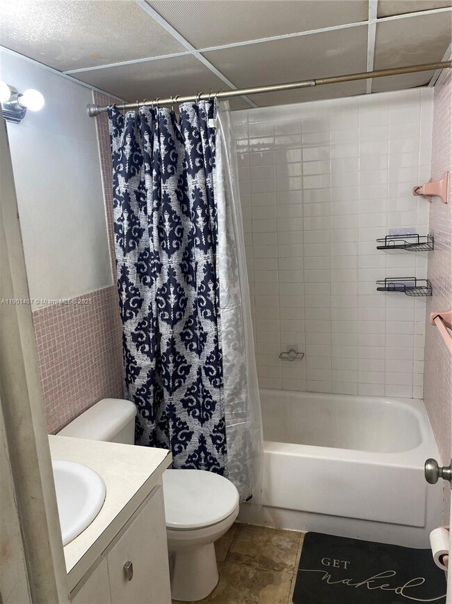 Building Photo - 1732 Meridian Ave