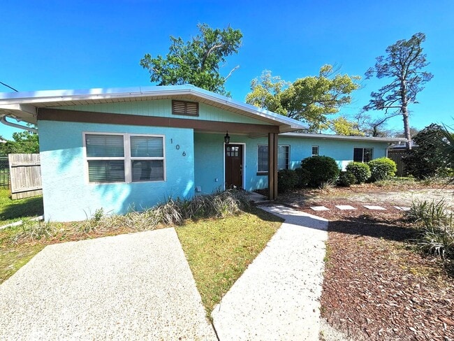 Building Photo - Exquisite 4Bed/2Ba Home in The Cove! *1/2 Off Security Deposit for Active-Duty Military!!*