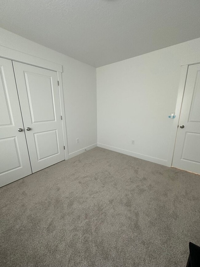 Building Photo - Absolutely STUNNING Home in Lehi!!!