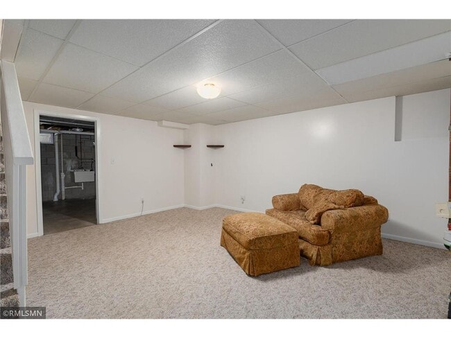 Building Photo - 751 Sandhill Point Rd