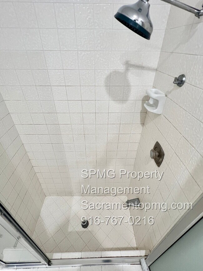 Building Photo - Rocklin Rental Gem – 3 Bed, 2 Bath, Large ...
