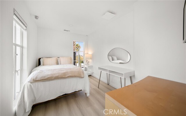 Building Photo - 7930 Vulcan Dr