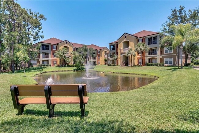 Building Photo - Gorgeous  Forest View, Wood Floors  1/1 condo for RENT @The Crest close to UCF.