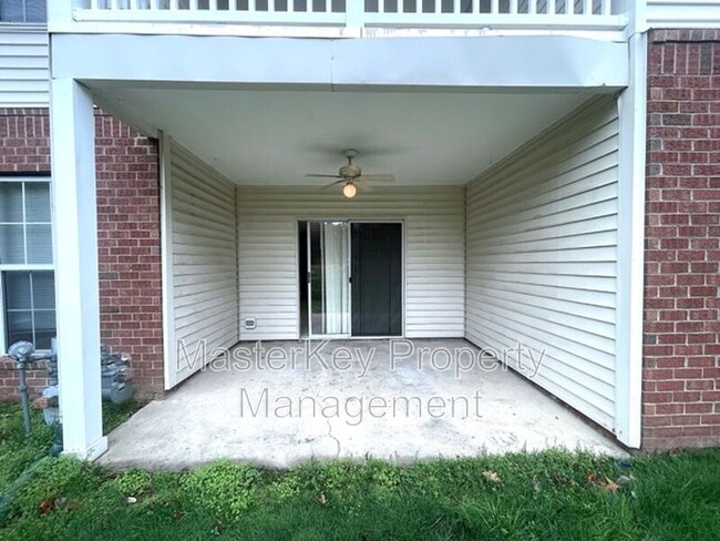 Building Photo - 1113 Chenille Dr