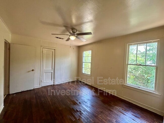 Building Photo - 2551 Claiborne Ave