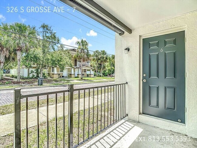 Building Photo - 326 S Grosse Ave