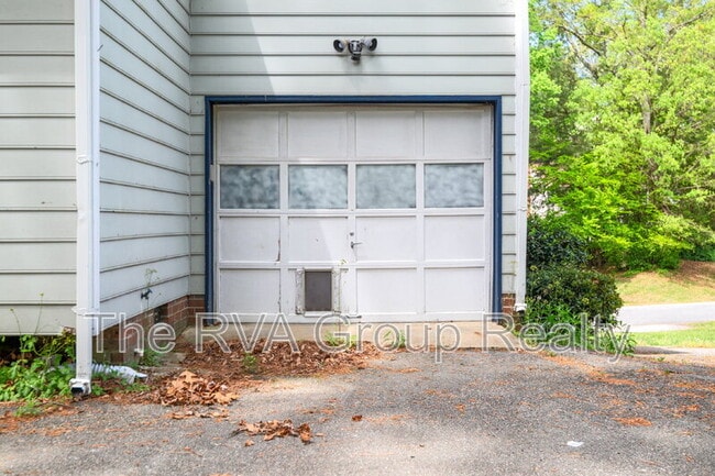 Building Photo - 2307 Krossridge Ct