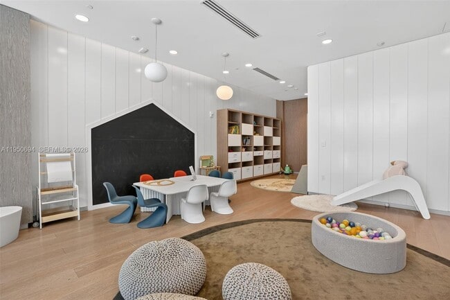 Building Photo - 5775 Collins Ave