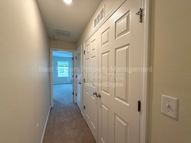 Building Photo - 11876 Junegrass Rd