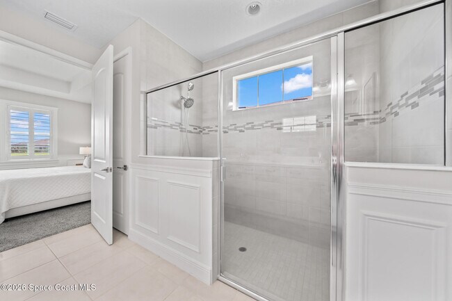 Building Photo - 2258 Pangea Cir