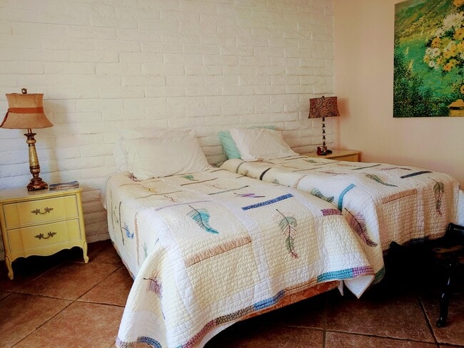 Building Photo - 69940 Los Cocos Ct