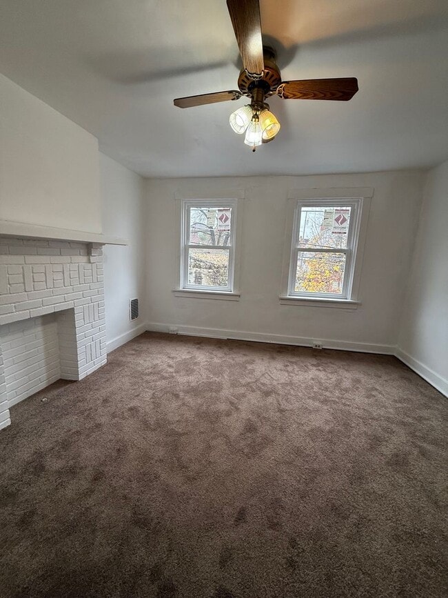 Building Photo - Charming 2-Bedroom Townhome in Lincoln-Larimer – Pittsburgh, PA