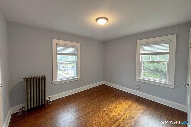 Building Photo - 111 Arcadia Ave