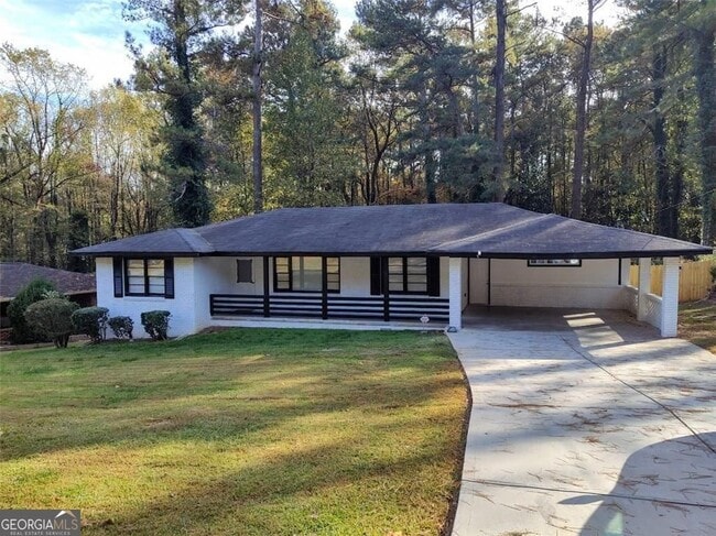 Building Photo - 3315 Flat Shoals Rd