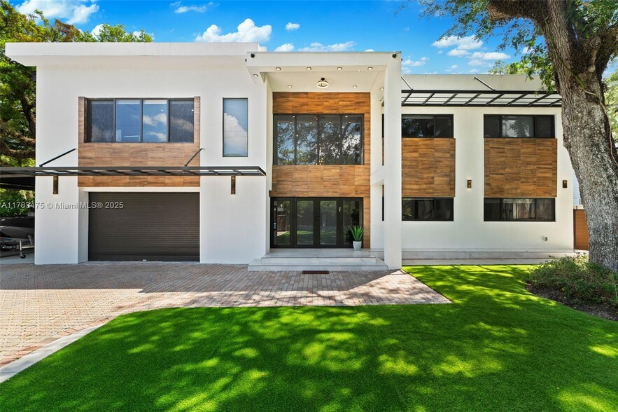 Building Photo - 3000 Riverland Rd