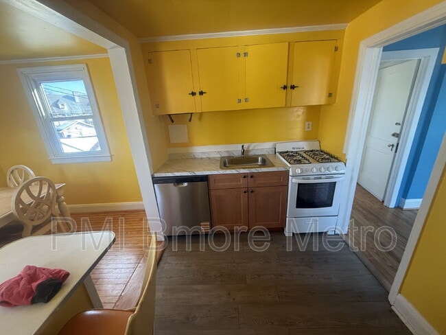 Building Photo - 33 Portship Rd