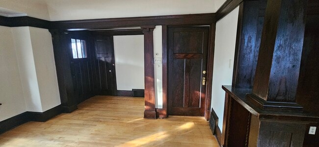 Building Photo - 2542-2544 N 51st St