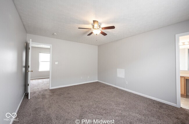 Building Photo - 5653 Valhalla Way
