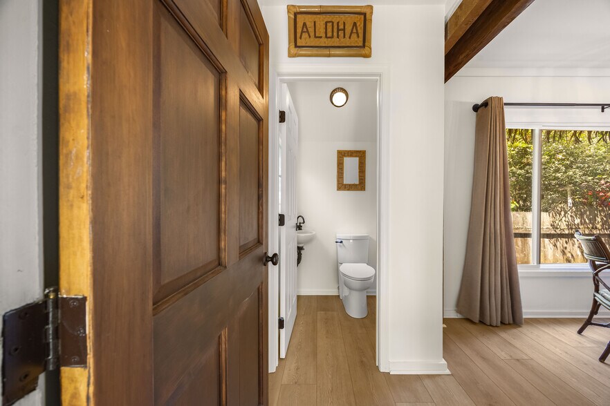 Building Photo - 59-015 Holawa St