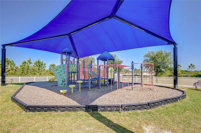 Building Photo - 6731 Castle Green Pl