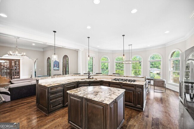 Building Photo - 11140 W Rd