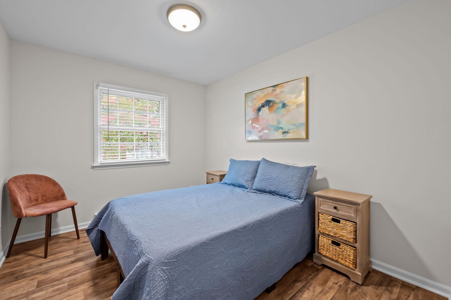 Building Photo - 1208 W Murray Ave