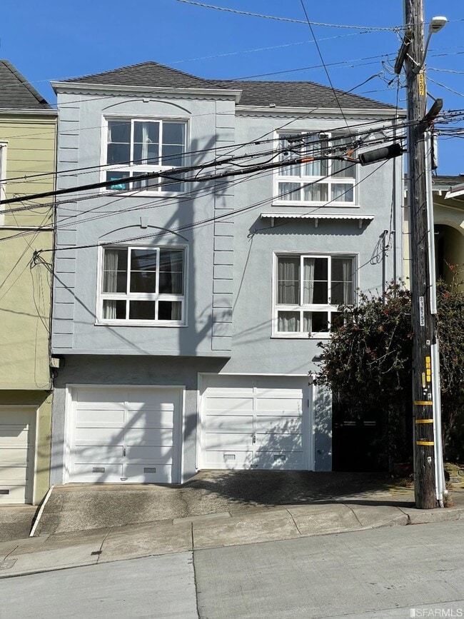 Primary Photo - 1632 Funston Ave
