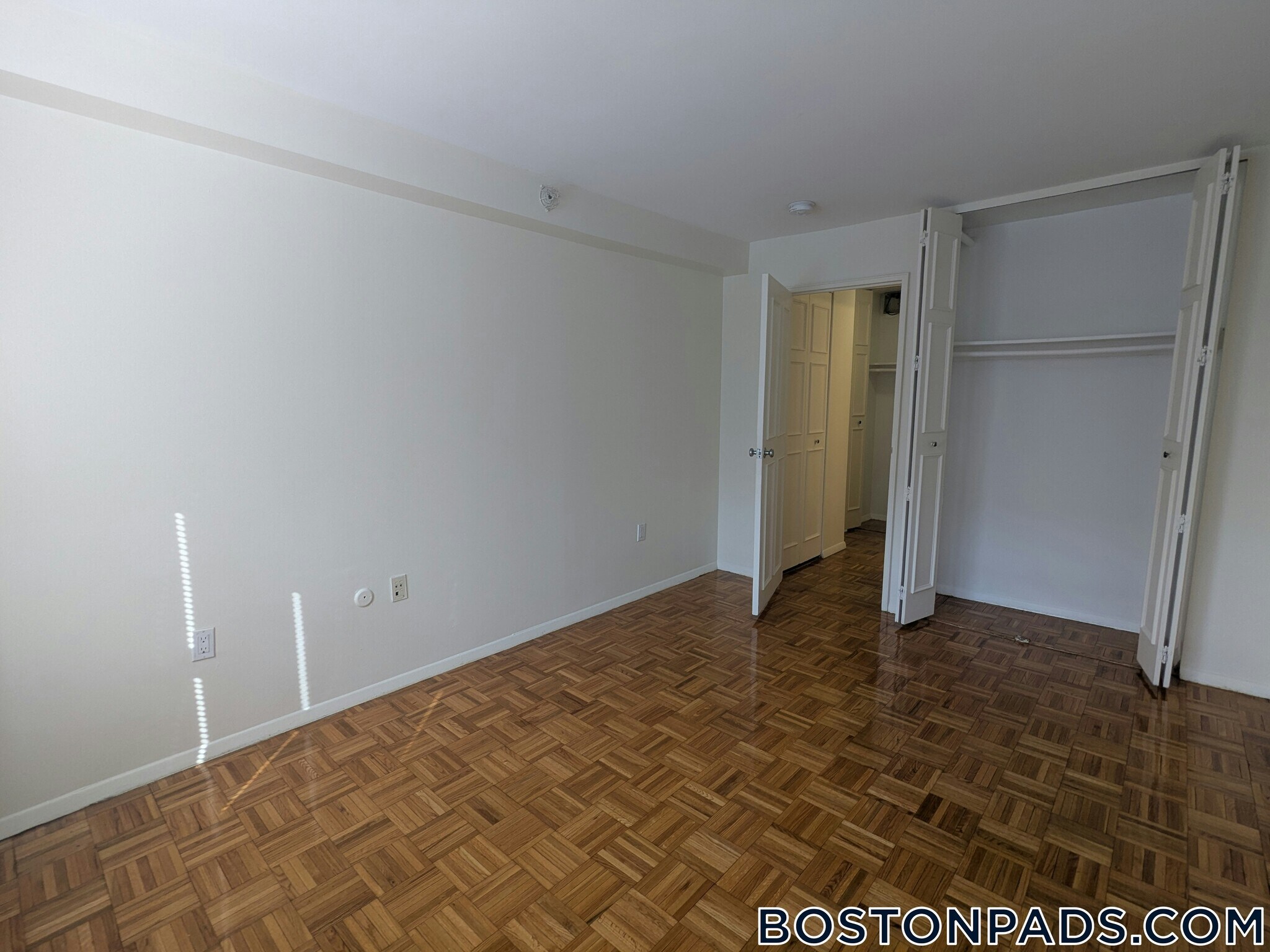 Building Photo - 175 Freeman St