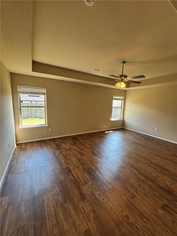Building Photo - 601 Lasso Ln