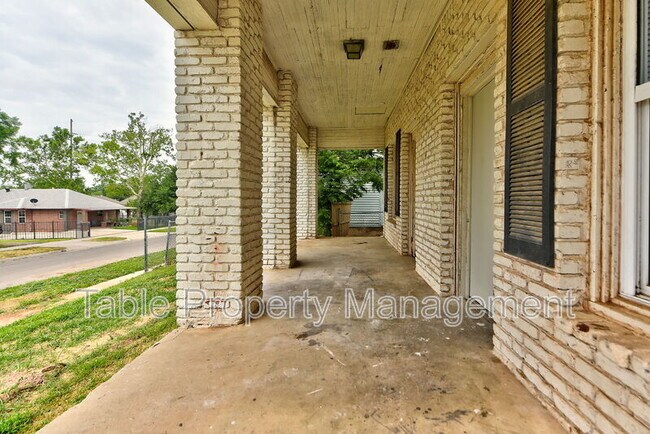 Building Photo - 1315 Northwest 7th Street