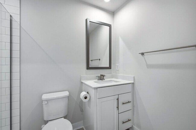 Building Photo - 2752 Rowyn St