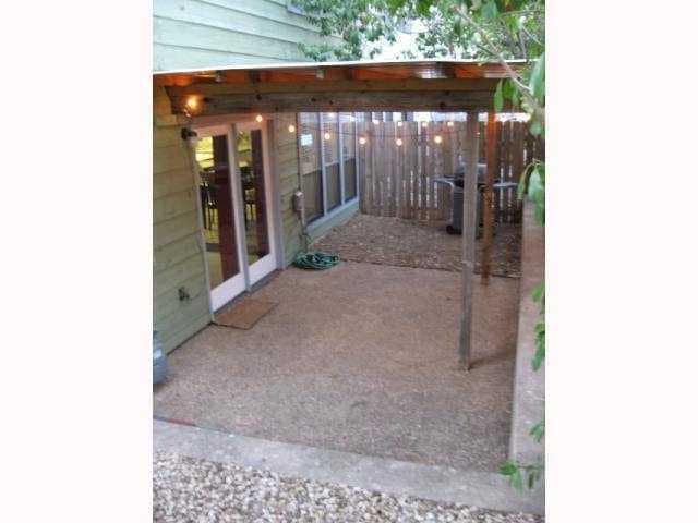 Building Photo - 7801 Parliament Pl