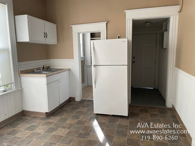 Building Photo - 1439 Cypress St