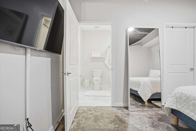 Building Photo - 923 Peachtree St NE