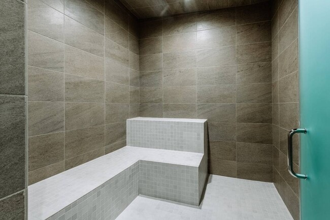 Building Photo - 2752 W High Mountain Rd