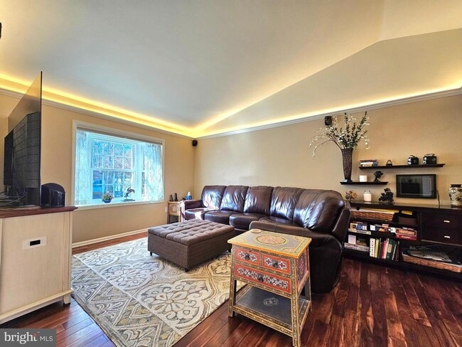 Building Photo - 11930 Cotton Mill Dr