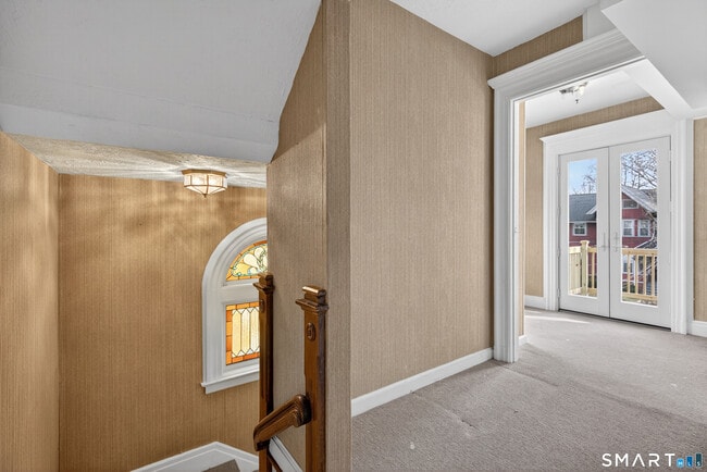 Building Photo - 339 Willow St