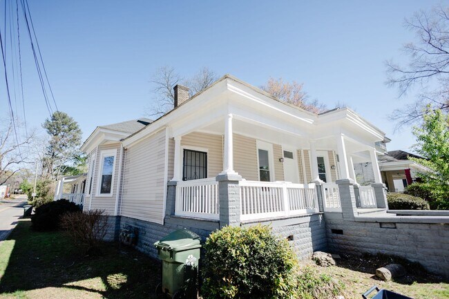 Building Photo - 316 N 8th St