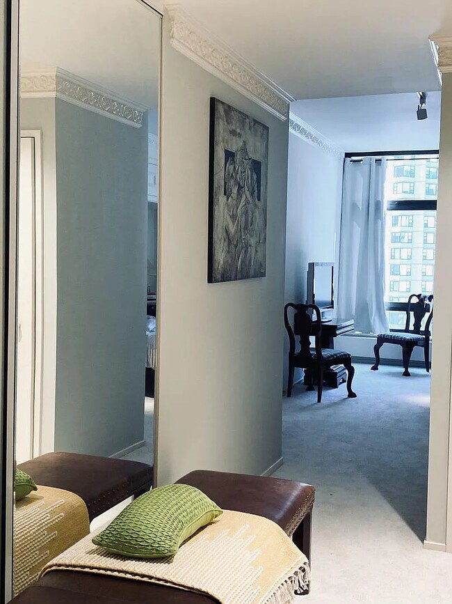 Building Photo - 680 N Lake Shore Dr