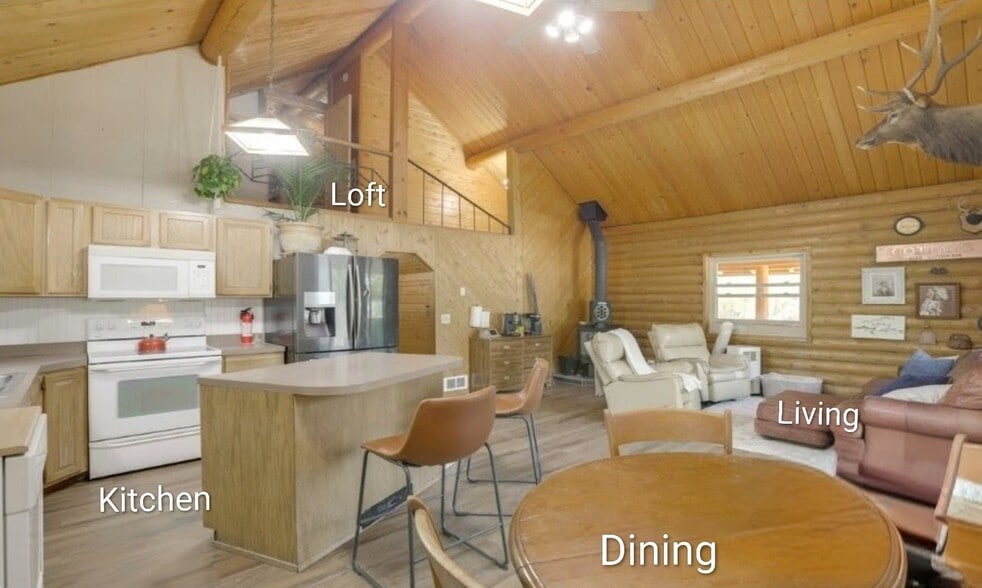 Building Photo - 6085 Coffeen Ave