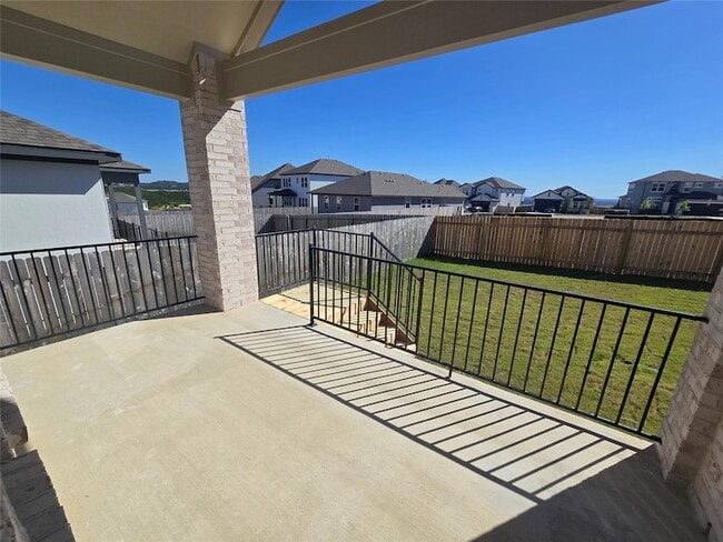 Building Photo - 8512 Red Bottle Brush Rd
