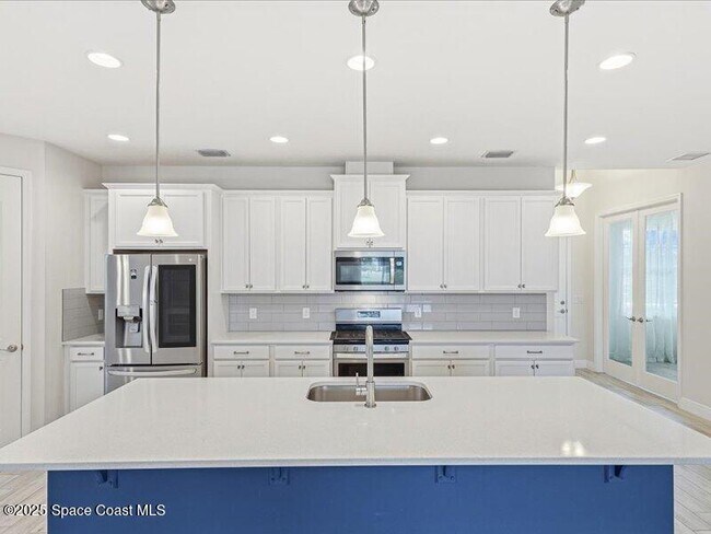 Building Photo - 7921 Mocan Ct