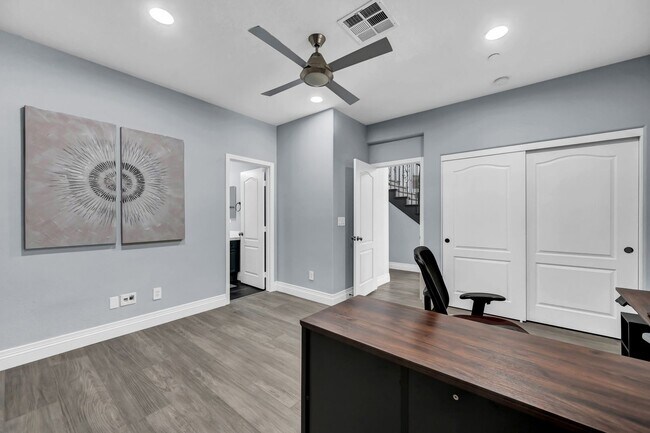 Building Photo - 1289 Vietti St