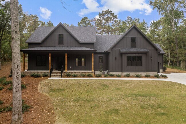 Primary Photo - 14 Wisteria Way