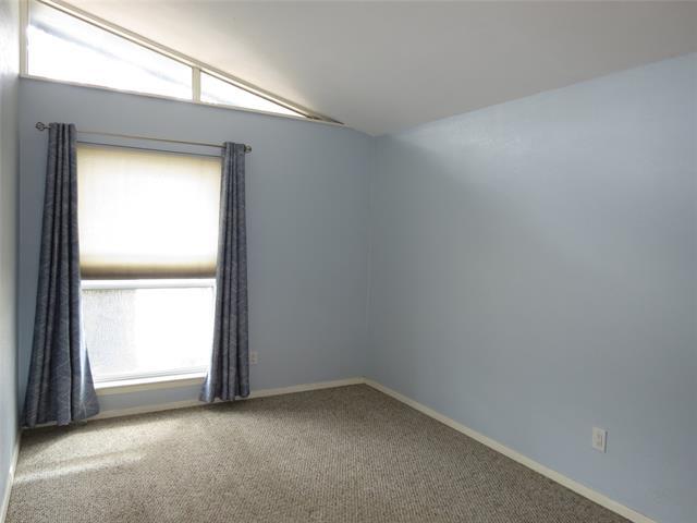 Building Photo - 10505 Swallow Ln