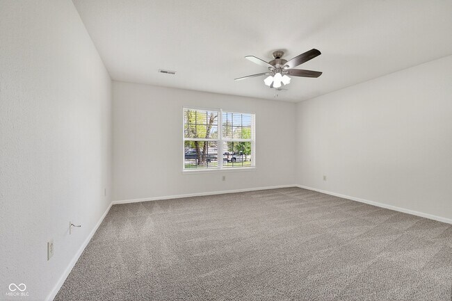 Building Photo - 6626 Crossbridge Dr