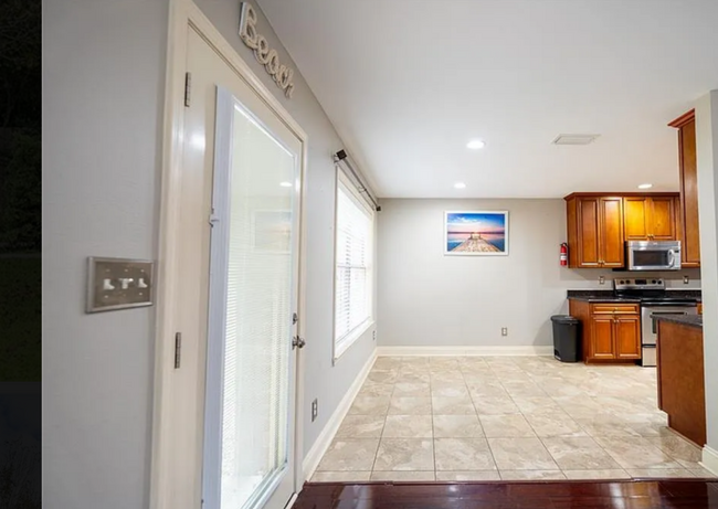 Clockwise to the South is the Kitchen Nook transitioning from Dining to Kitchen. - 12366 Copperwood Dr