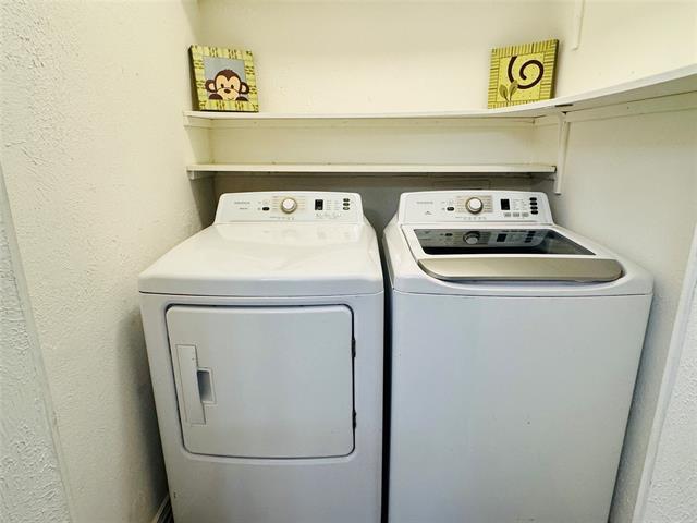 Building Photo - 5612 Marina Dr