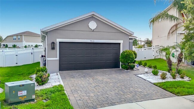 Building Photo - 7531 Ashcroft Dr